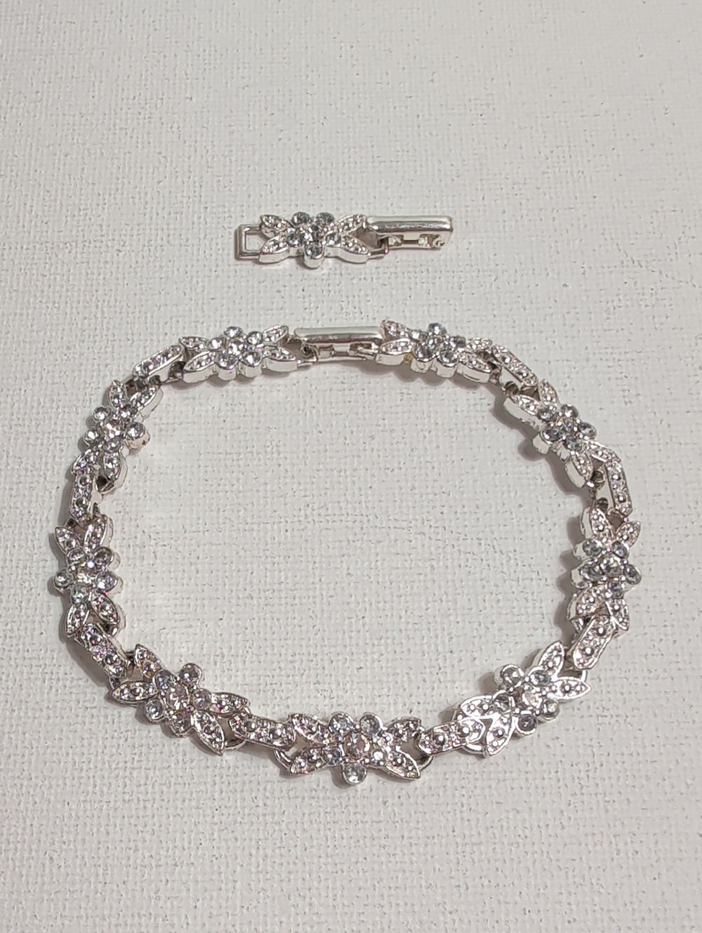 Avon Floral Crystal Silver Tone Tennis Bracelet